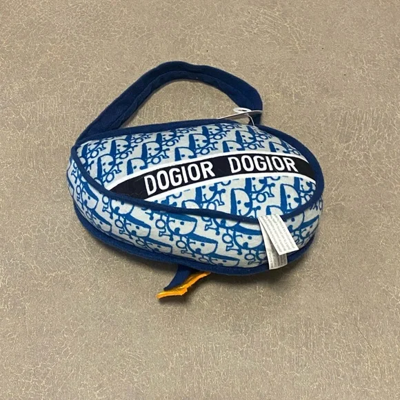 Dog Dior Saddle Bag Pet Toy - Picture 5 of 5